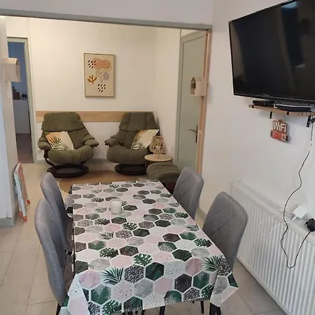 Cosy Parking Prive * Chazey-sur-Ain
